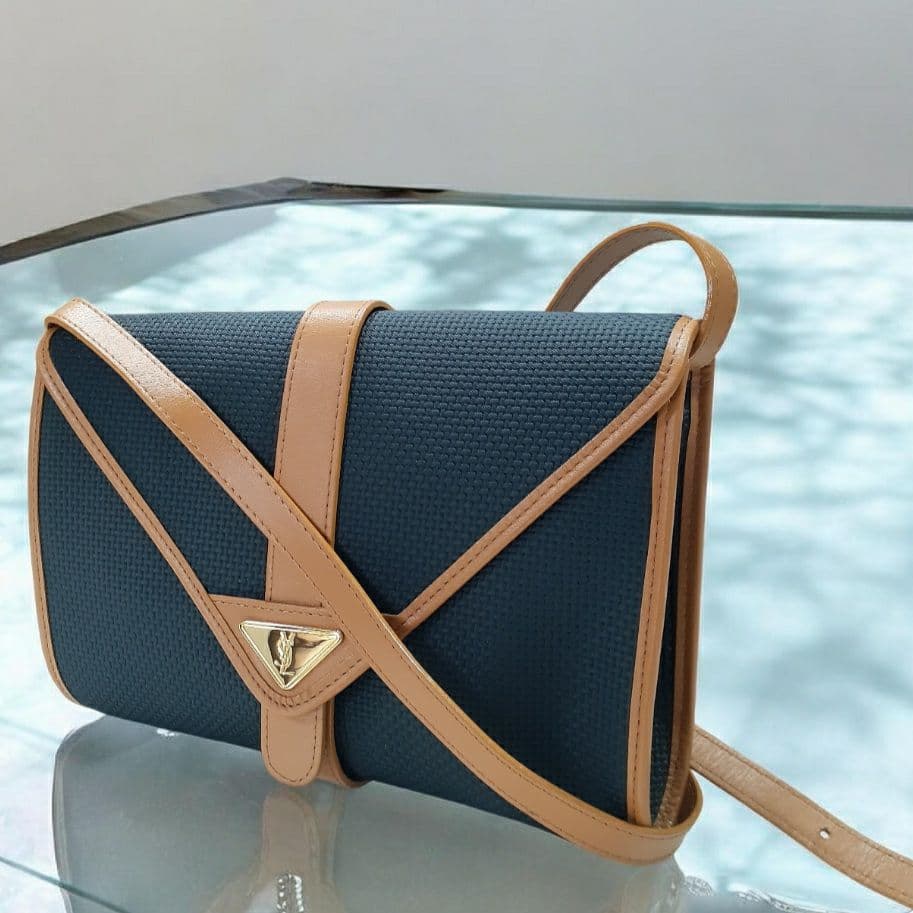 YSL イヴサンローラン ショルダーバッグ バイカラー SAINTLAURENT