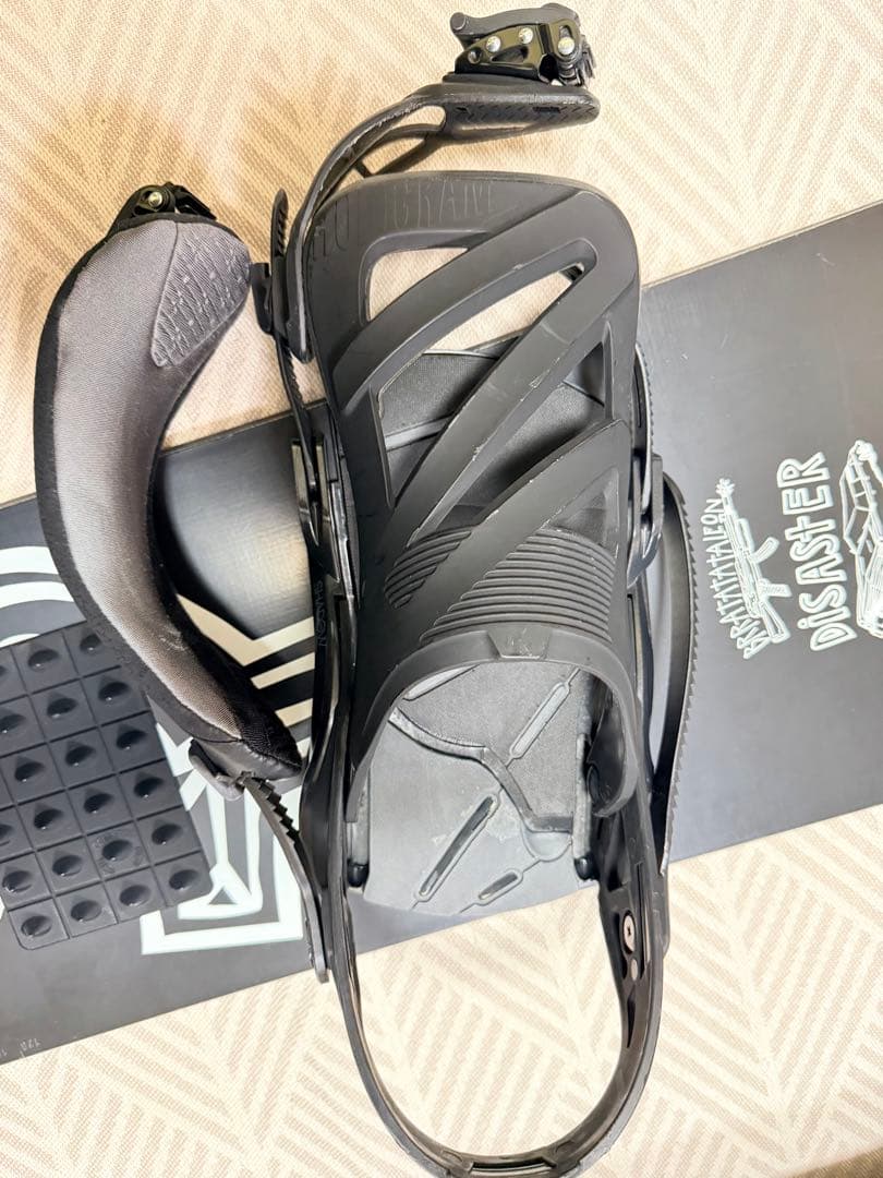 バタレオン Disaster 153cm&サロモン Hologram セット