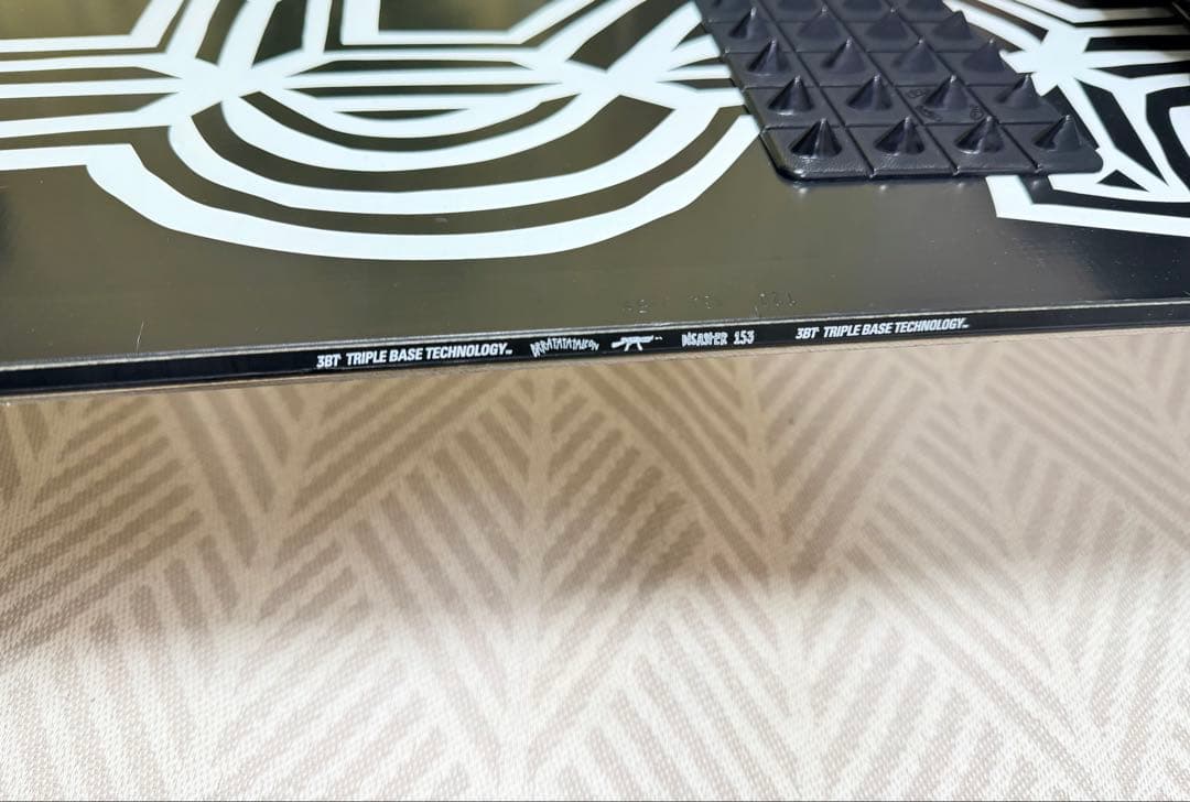 バタレオン Disaster 153cm&サロモン Hologram セット