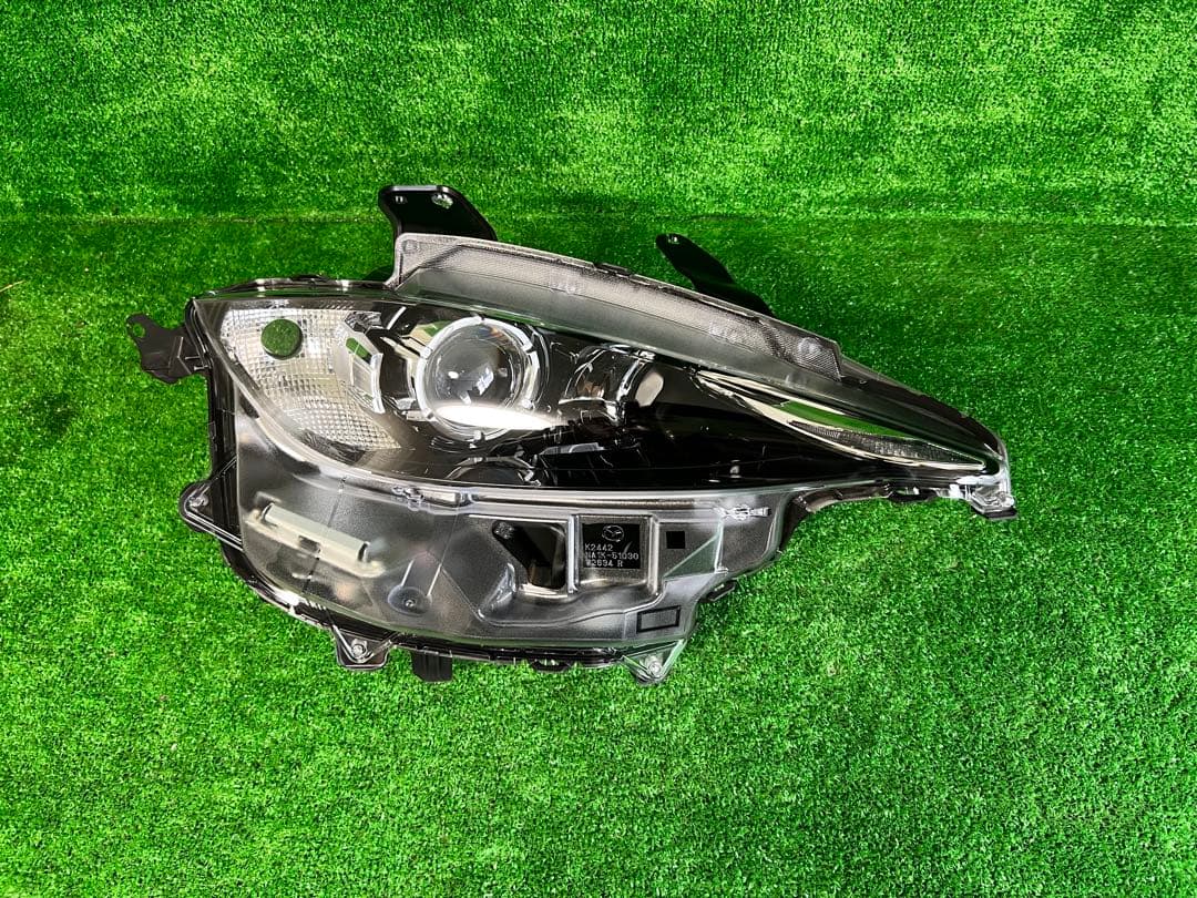 マツダ ロードスター ND系 純正 右ヘッドライト LED