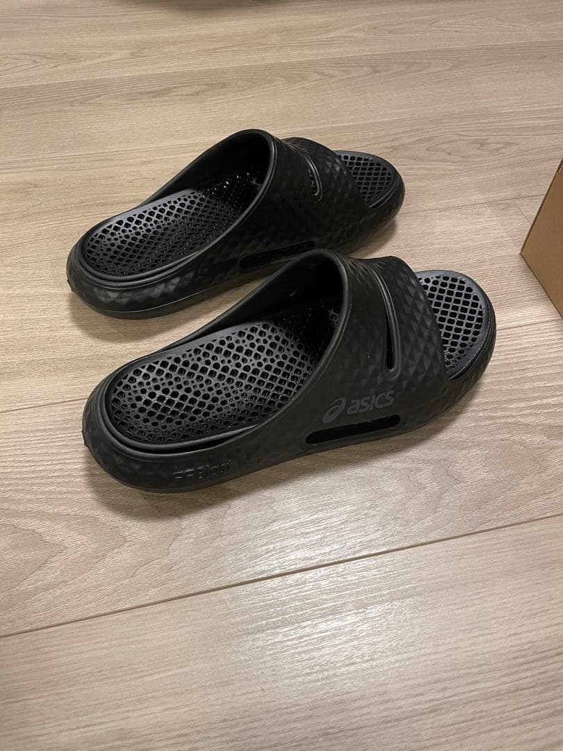 アシックス　ハイブリッドサンダル2