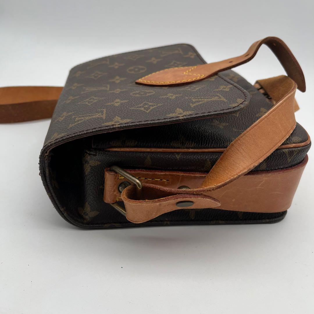 Louis Vuitton モノグラム カルトシエール