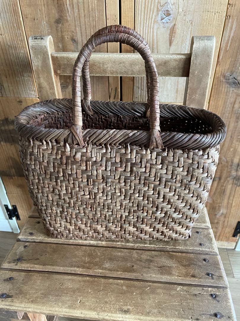 純国産　山葡萄かごバッグ　網代編み　籠　アンティーク　国産　かご