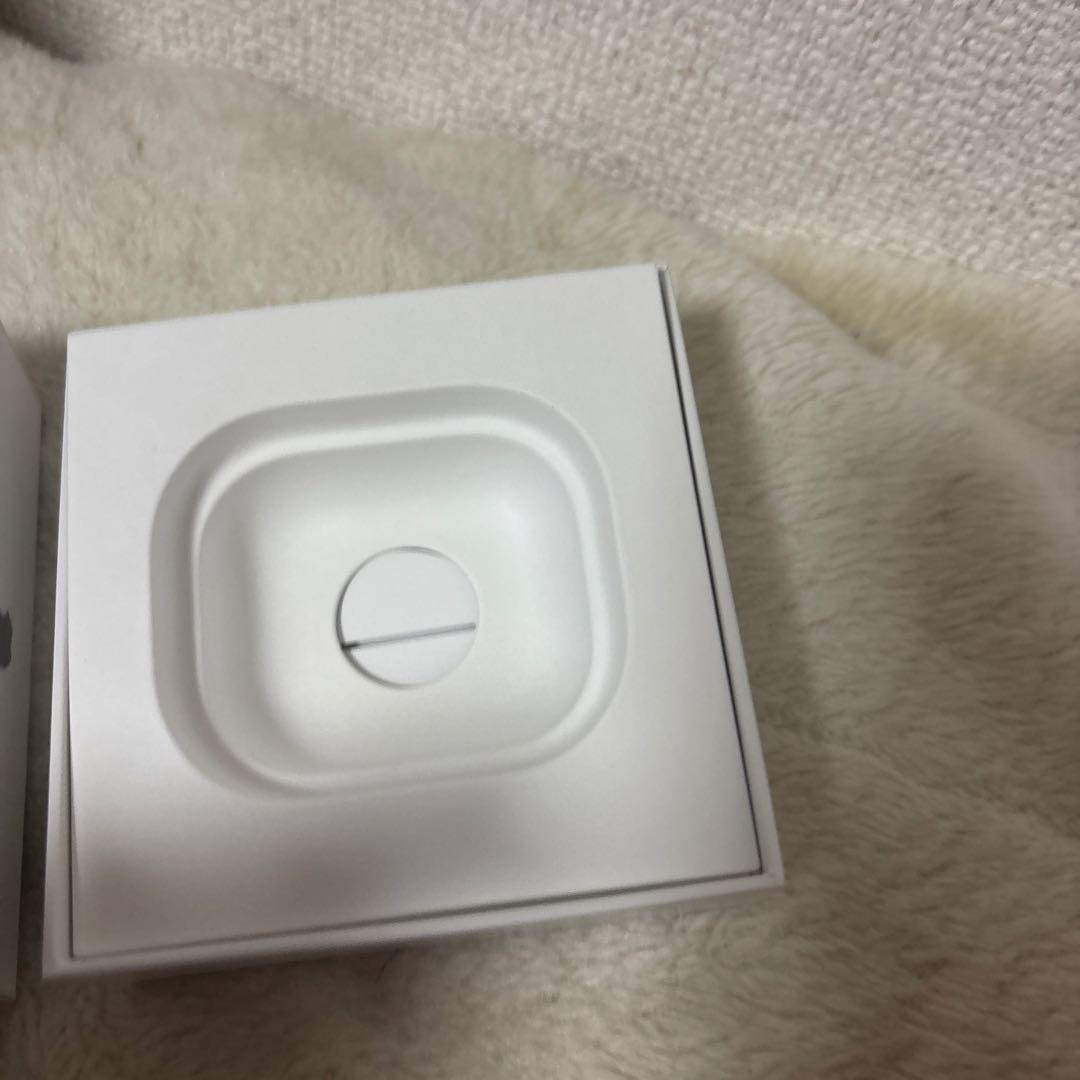 【箱付き】【美品】AirPods3本体 ホワイト 充電ケース付き