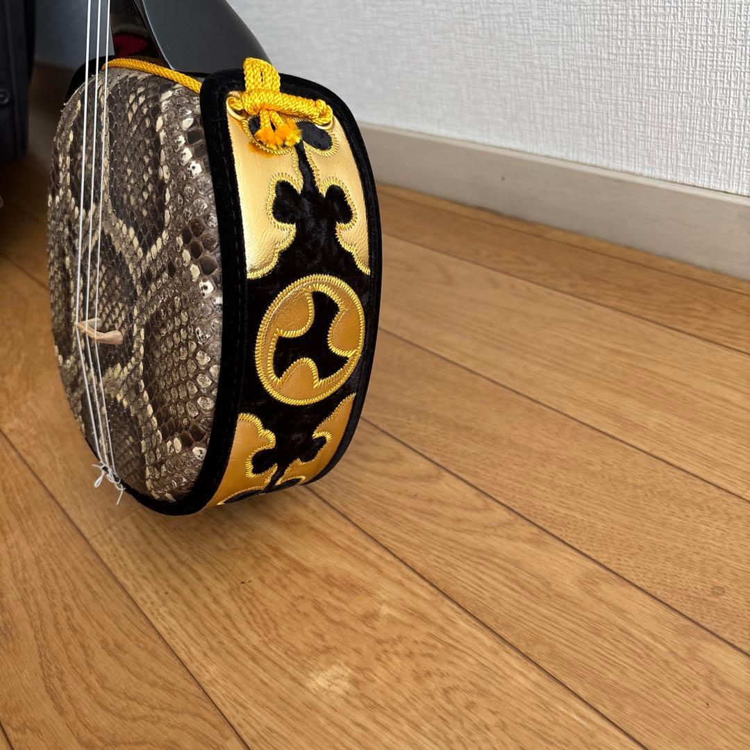 沖縄三線ケース付き