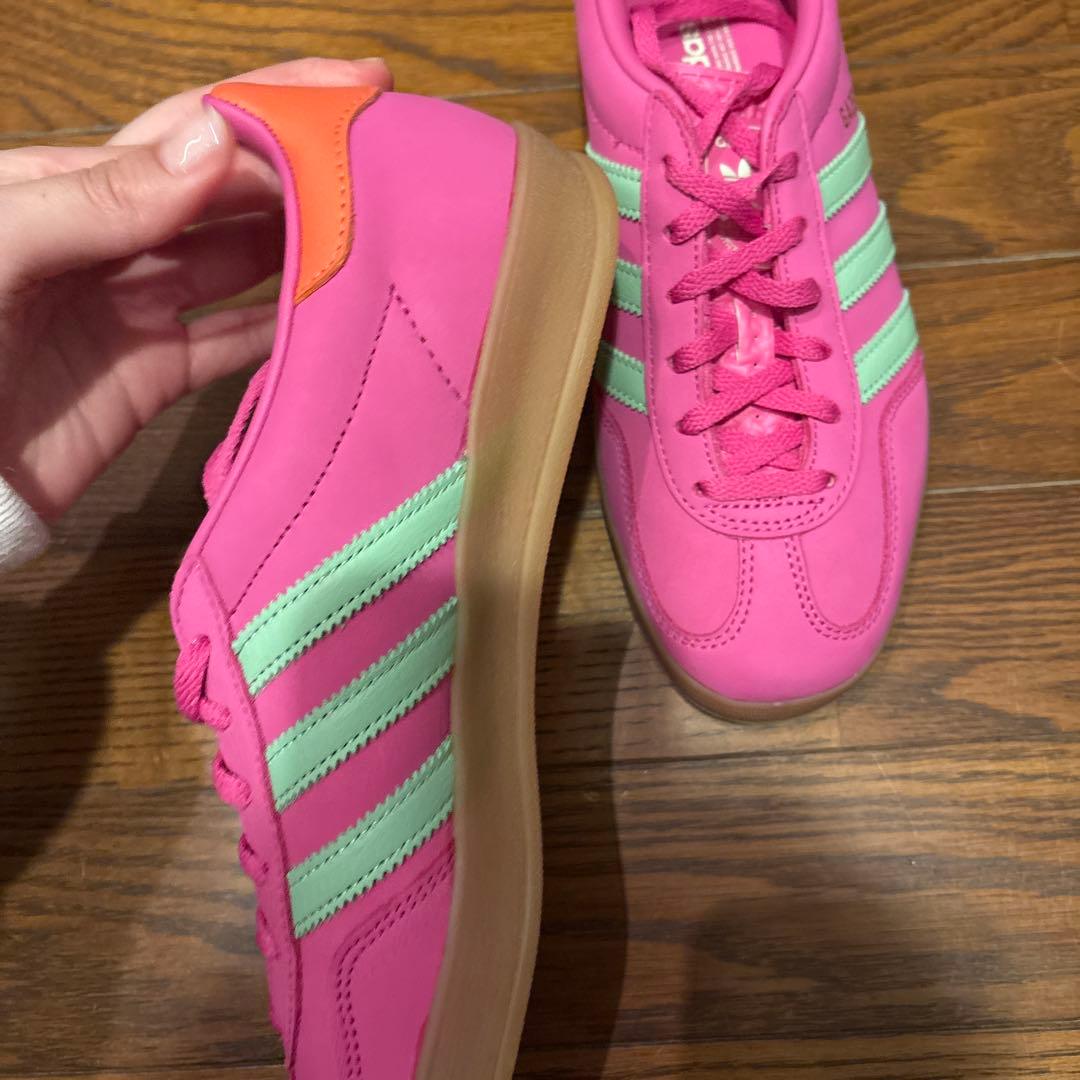 アディダス adidas ガゼル インドア Gazelle ピンク　JI2718