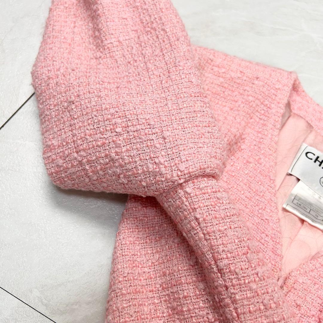 美品 CHANEL 立体 COCO ロゴ ノーカラー ツイードジャケット 38
