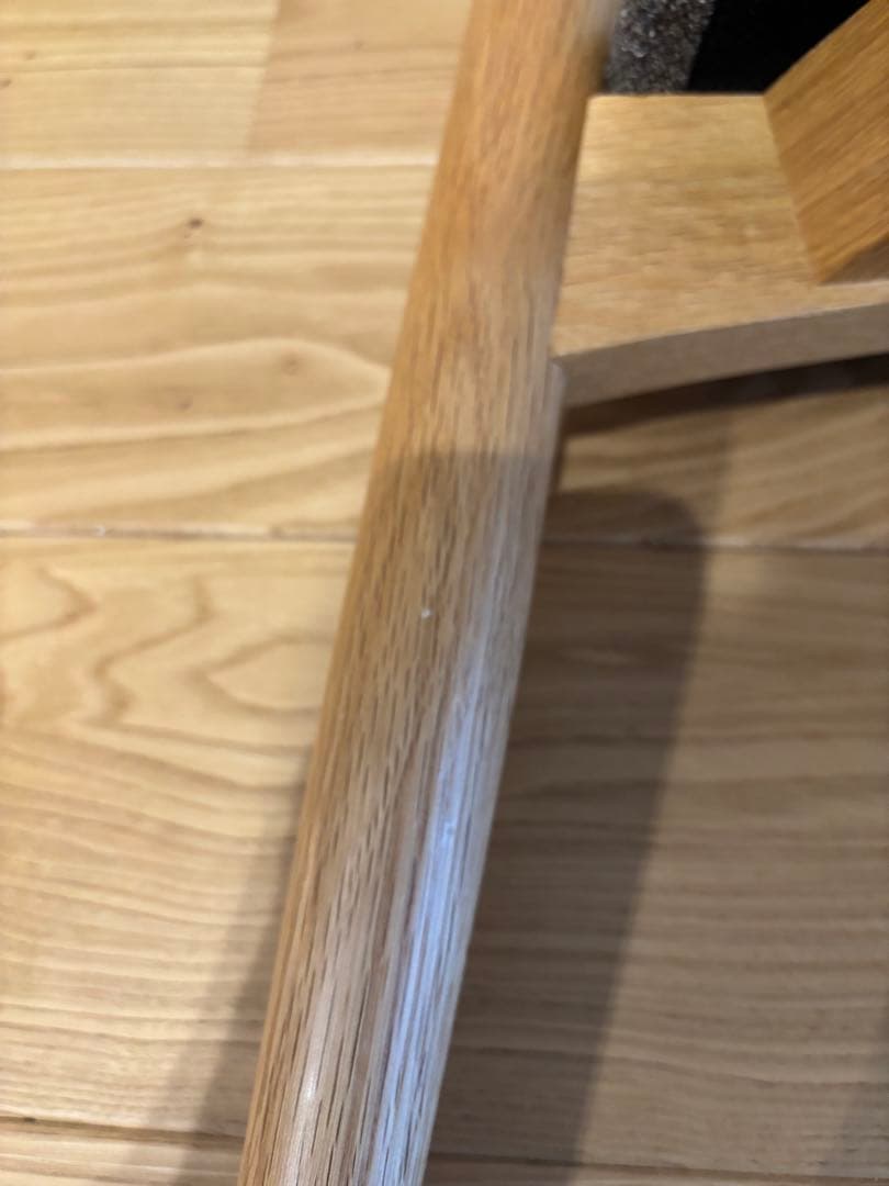 トライレッグチェア センプレ　SEMPRE ダイニングチェア