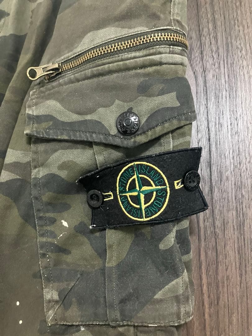 本日限定値下げ　stone  ストーンアイランド　カーゴショーツ