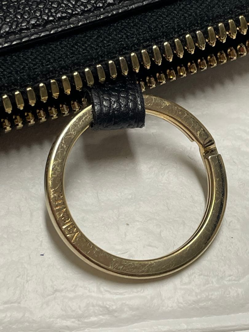 【良品】Valextra ヴァレクストラ　ジップキーホルダー　匿名配送❤︎