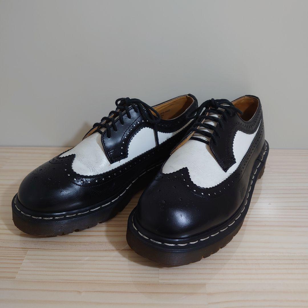 ★希少★美品★ドクターマーチン　ウイングチップ厚底　白黒　イギリス製　size９