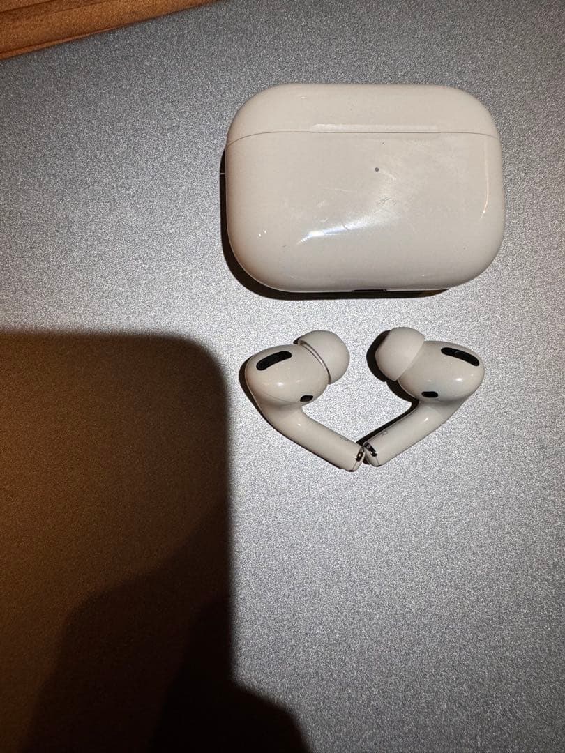 AirPods Pro 第1世代 充電器　イヤチップ付き