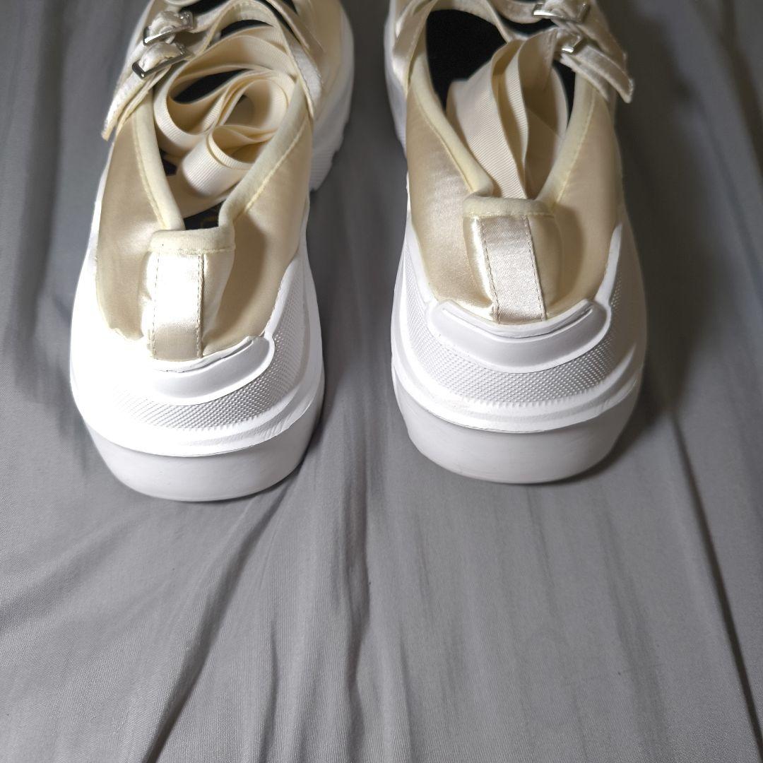 靴 AKIKOAOKI Giselle satin IVORY x WHITE