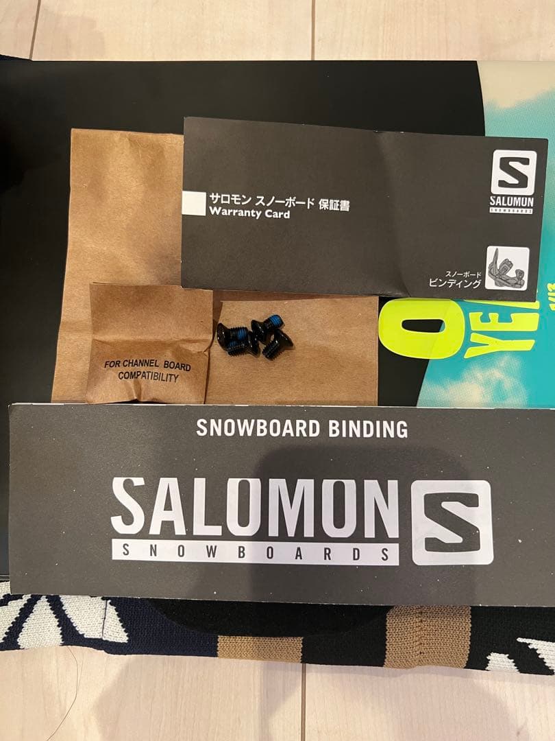 SALOMON 【12/25まで限定送料込み】板＆未使用のバインディング セット