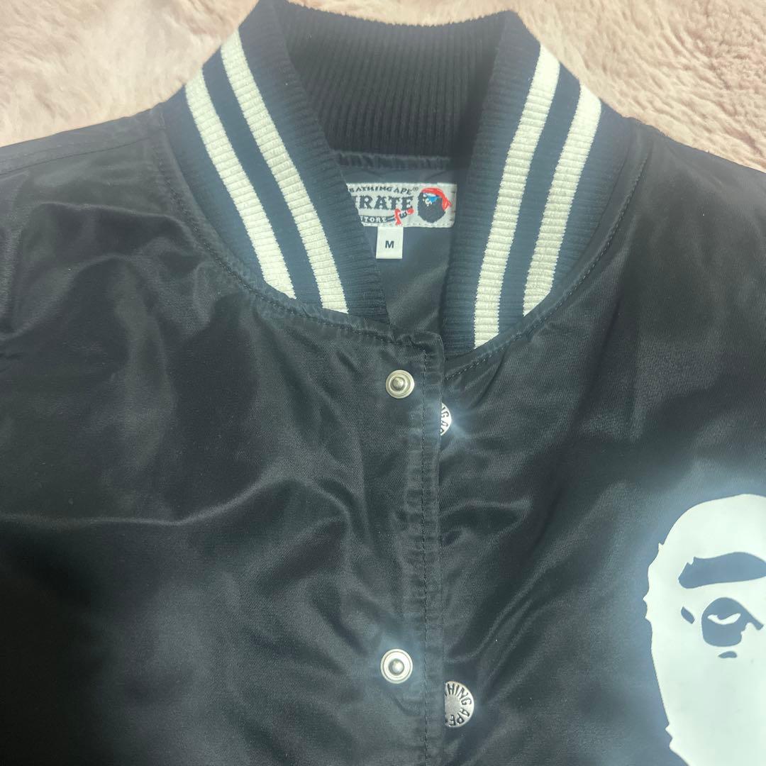 A BATHING APE スタジャン M ブラック