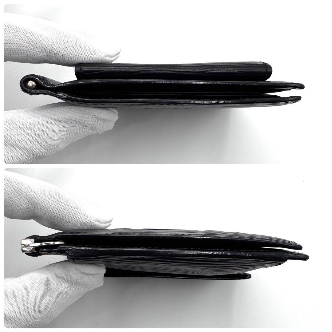 美品✨ヴィヴィアン　マネークリップ　小銭入れ付　二つ折り財布　オーブ型押し　黒