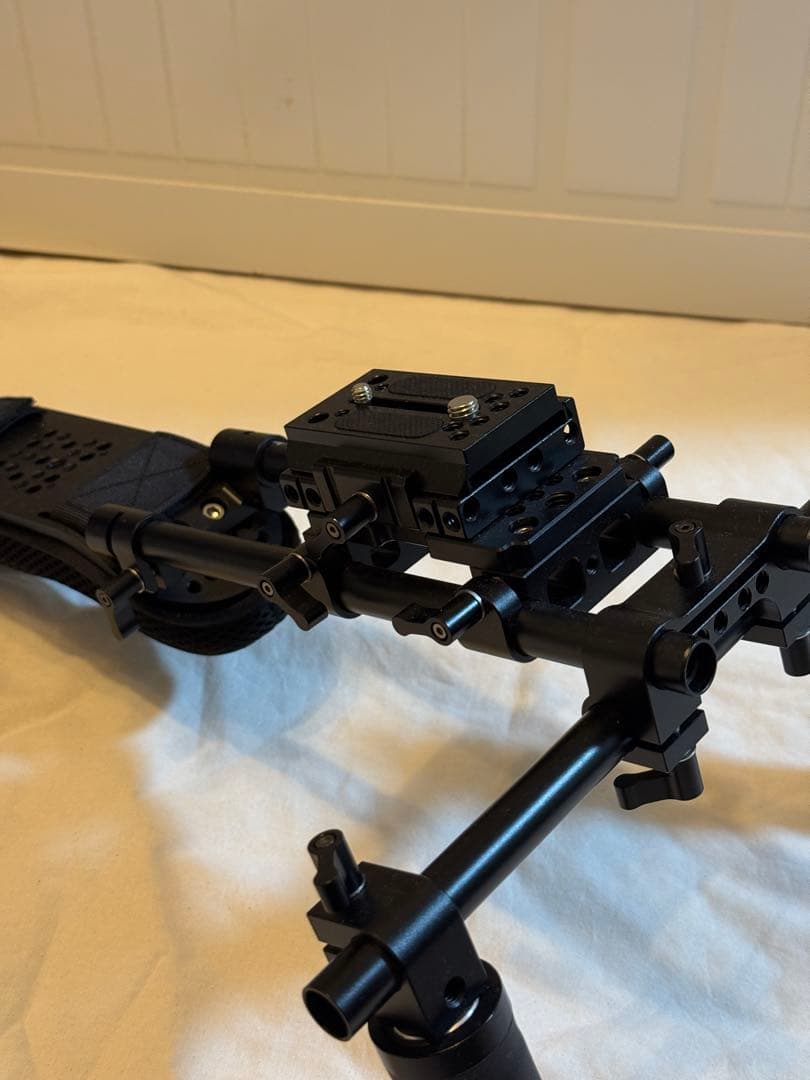 本日限定！超特価！【美品】カメラショルダーリグ