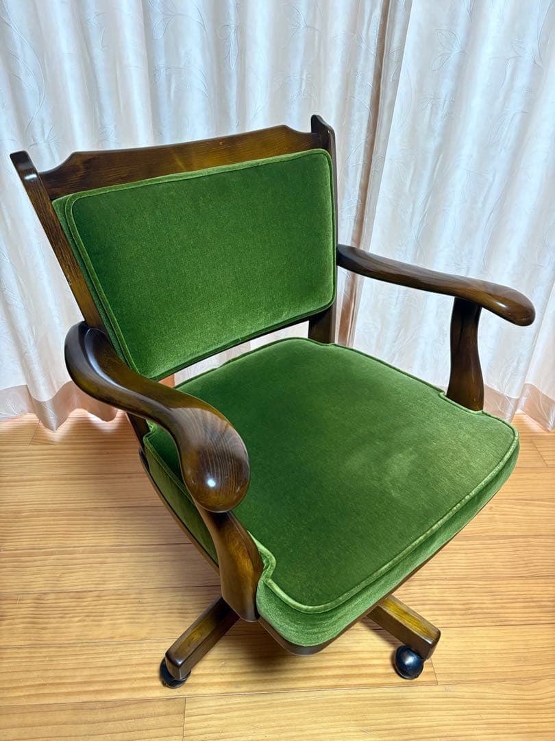 カリモク karimoku コロニアル チェア キャスター付き モケットグリーン