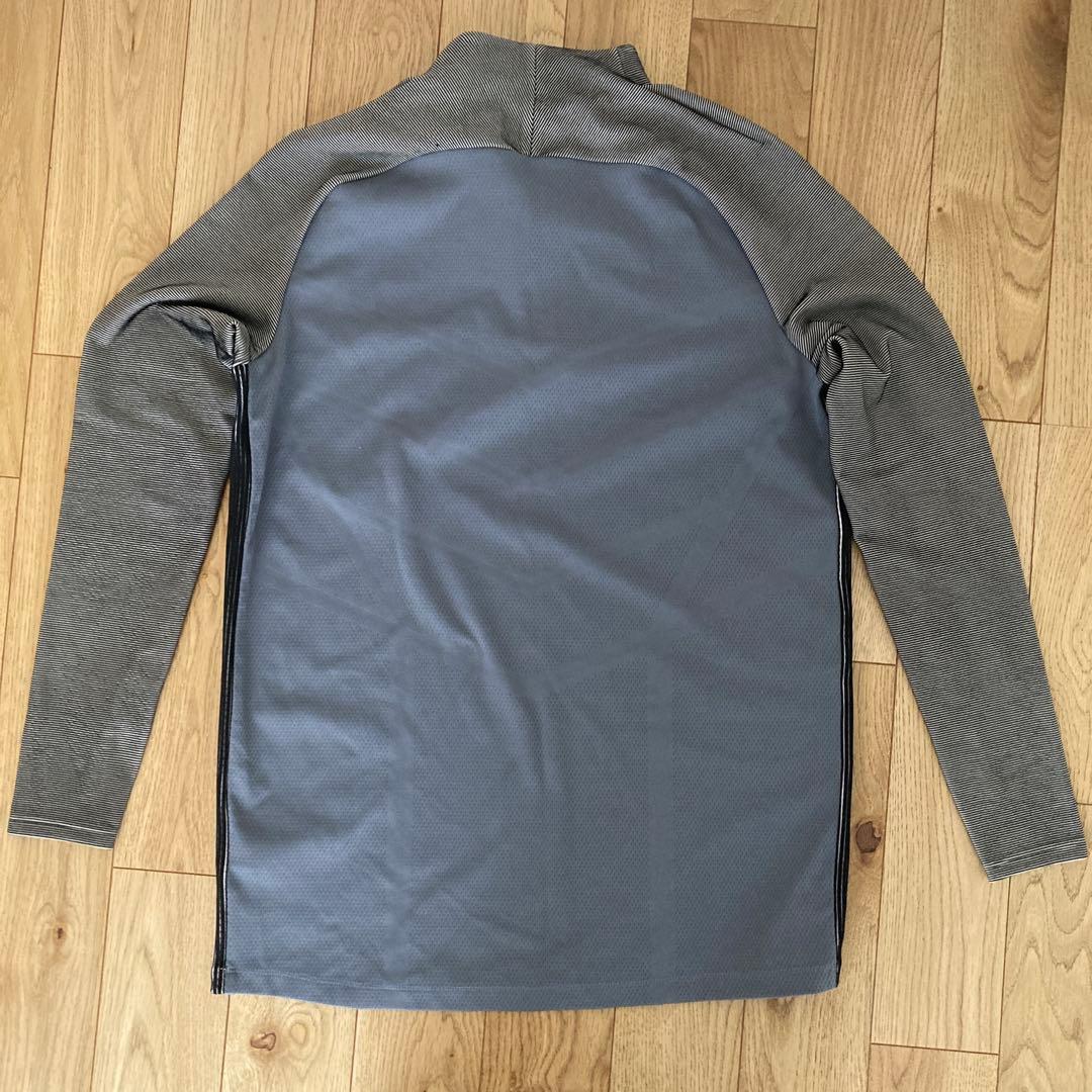 エアロスイフト　ストライク　LS ドリルトップNIKE グレー　セットアップ