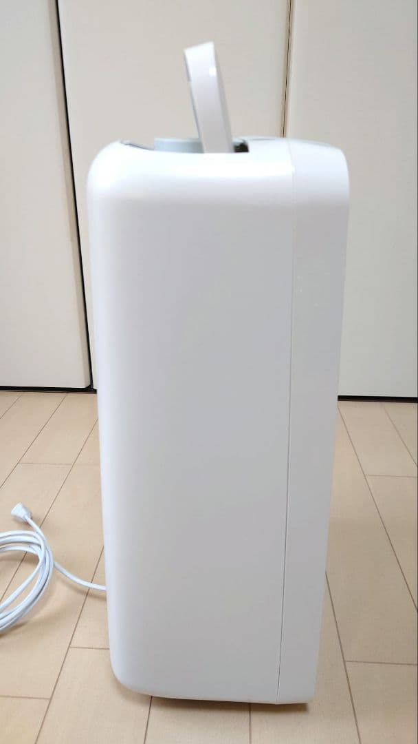 シャープ プラズマクラスター除湿機 CV-P71-W