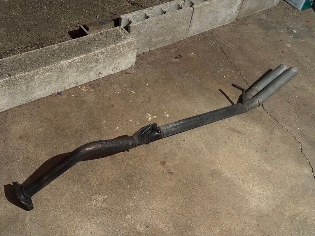 30 プリウス　リアピーストレートマフラー　直菅マフラー