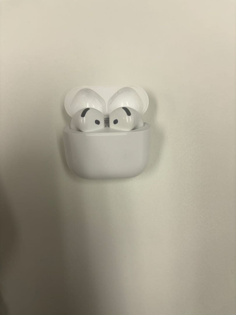 AirPods4 本体 ホワイト ノイズキャンセリング