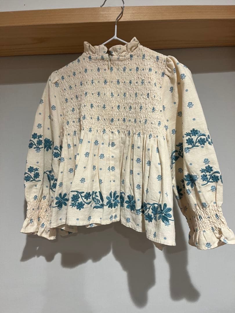 apolina ブラウス3-5y