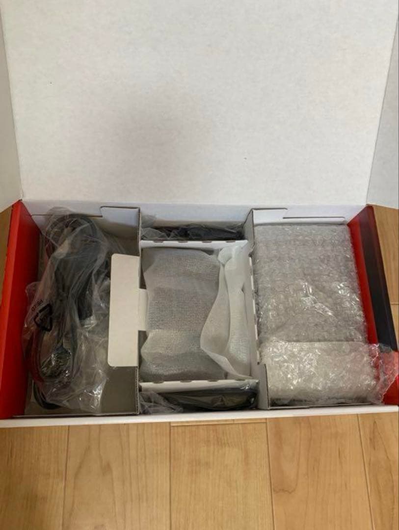 Nintendo Switch 本体 ネオンブルー/ネオンレッド ゲーム3本付き