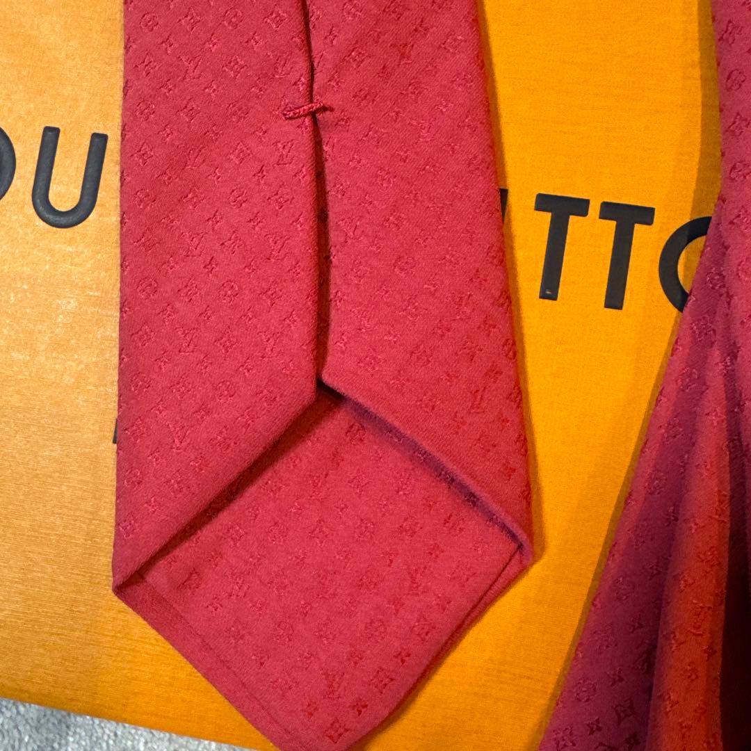 LOUIS VUITTON 赤 ネクタイ シルク100%