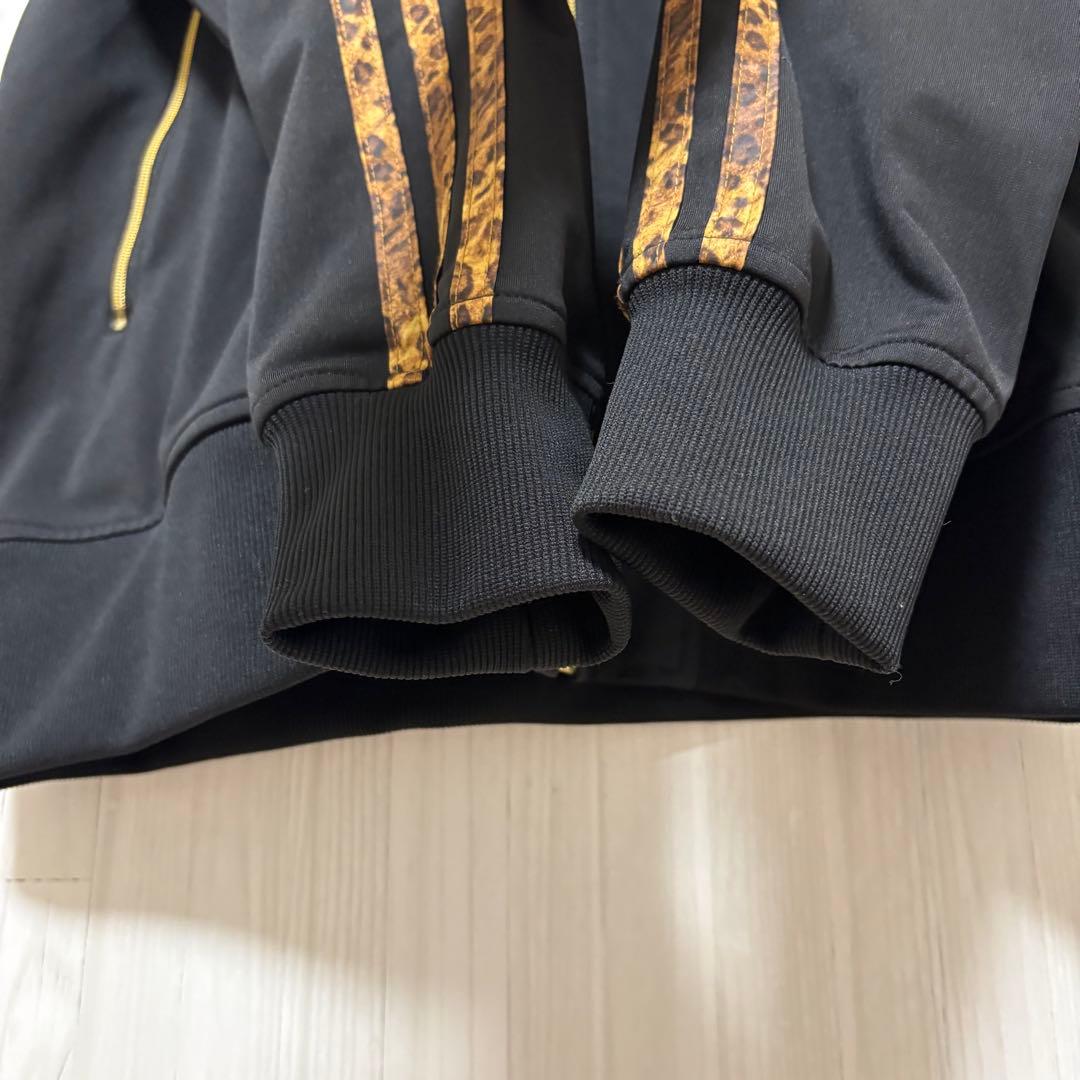 希少 adidas トレフォイル 刺繍 レオパード柄 黒金 トラックジャケット