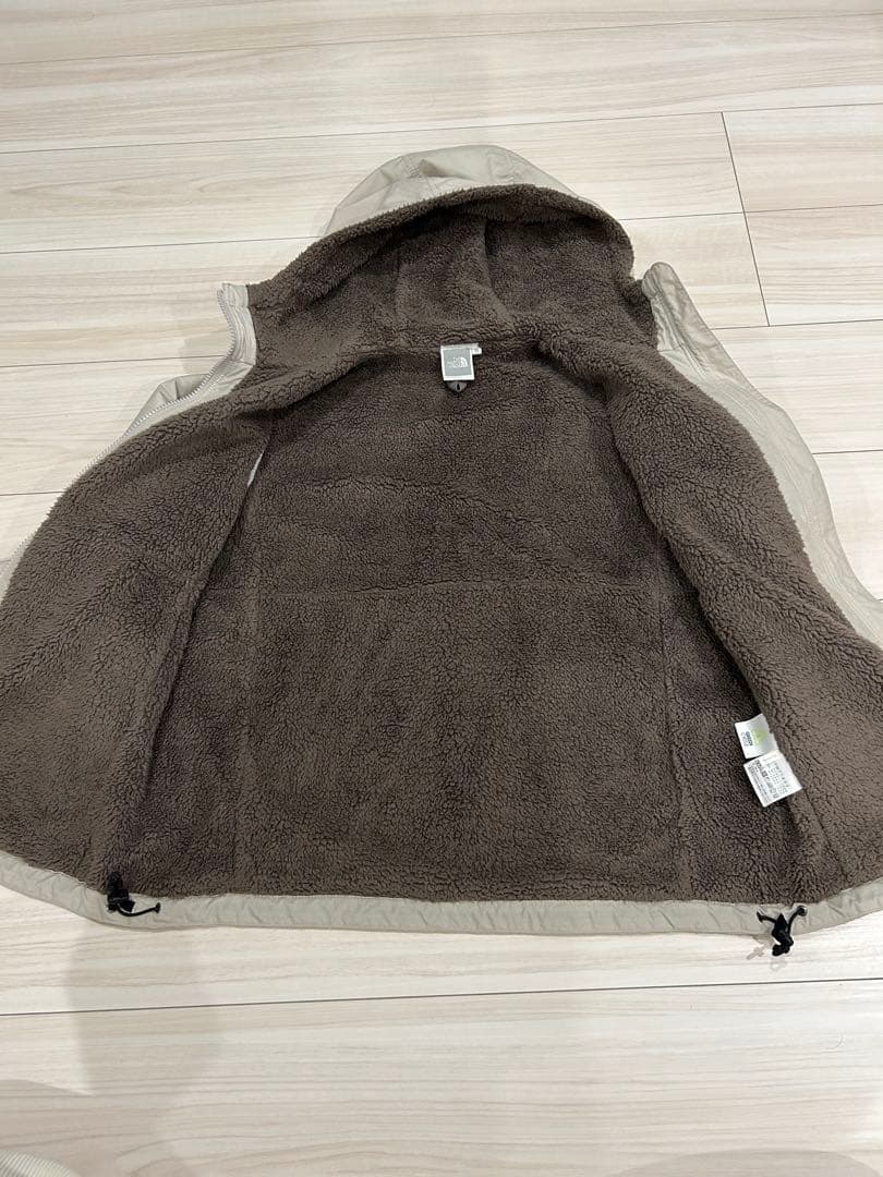 The North Face コンパクトノマドジャケット