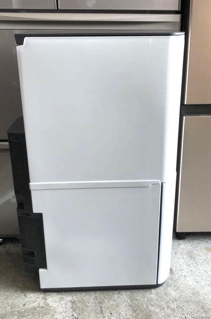 エムケー精工 保冷米びつ 11kg RICE COOL ライスHRC-10SW