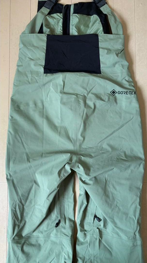 Burton [ak] GORE-TEX ジャケット ビブパンツ 上下セット