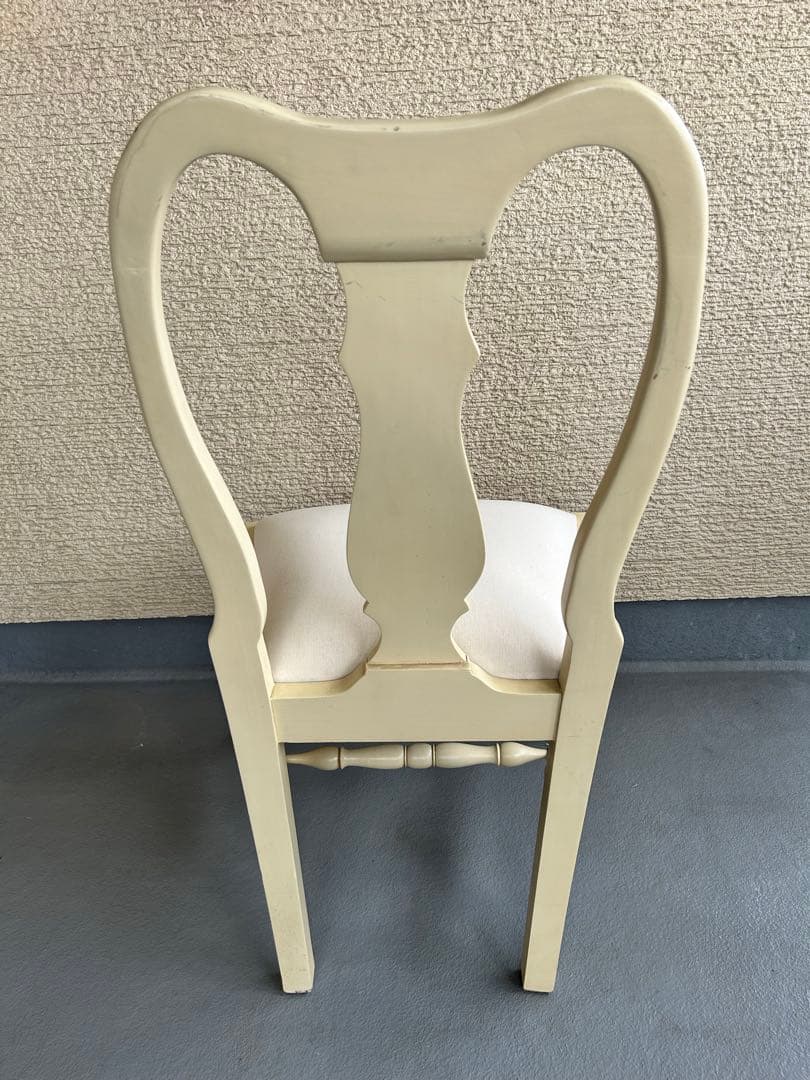 ダイニングチェア　プリンセス家具　リボン　彫刻　ホワイト　アンティーク