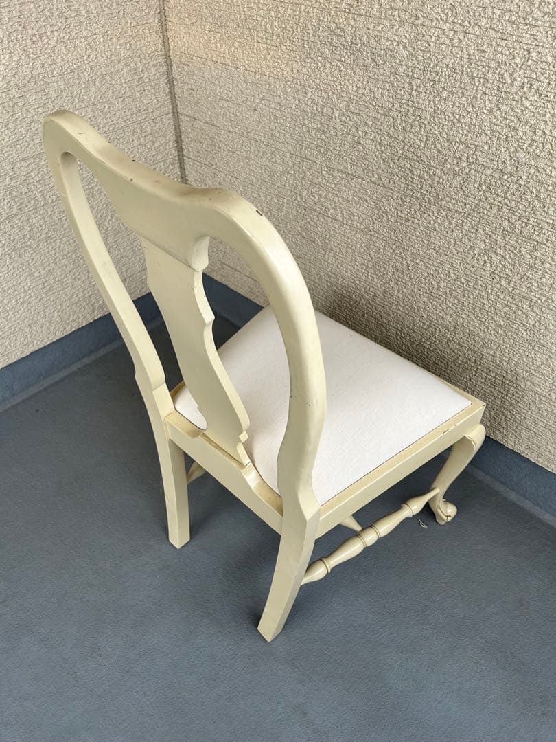 ダイニングチェア　プリンセス家具　リボン　彫刻　ホワイト　アンティーク