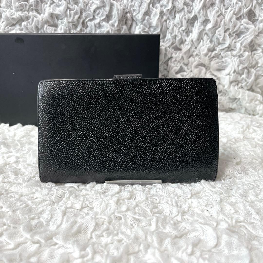 CHANEL ブラックレザー 二つ折り財布　キャビアスキン　がま口　レザー　ココ