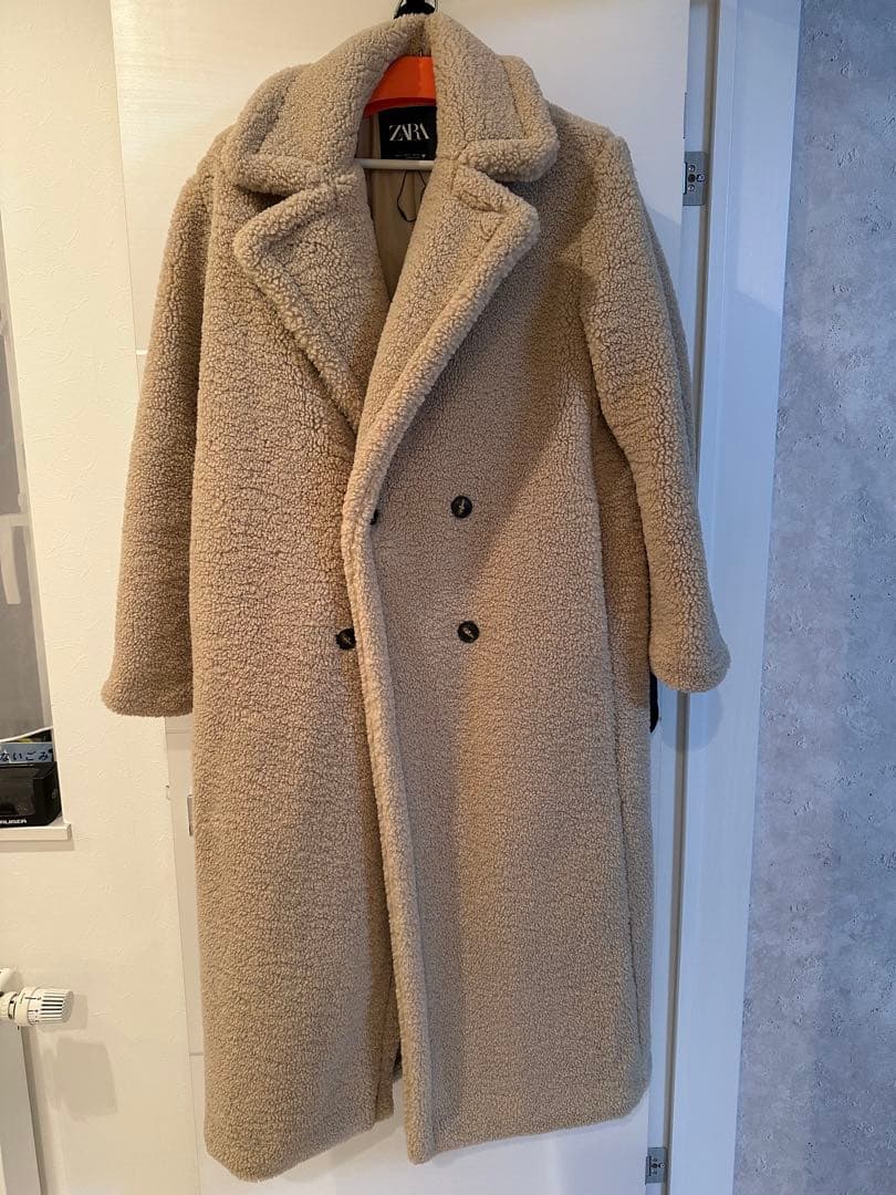完売品【未使用】ZARA エクストラロングフェイクボアコートSサイズにゃこ