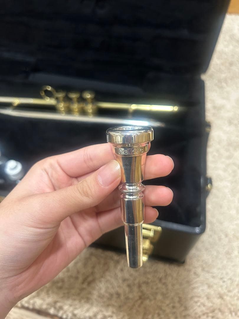 C.G. Conn Vintage One トランペットツートーン仕上げ