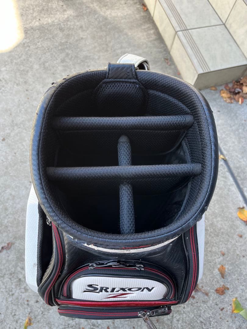 スリクソン キャディバッグ ツアーモデル GGC-S110