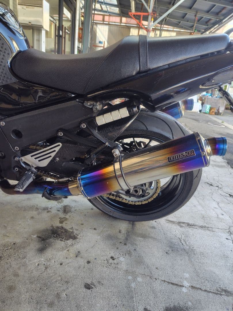 zzr1400取り外し スリップオンマフラーzx14