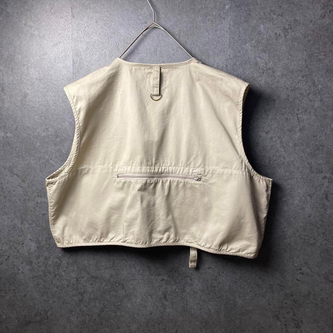 ヴィンテージ　フィッシングベスト　古着　ポケット　背面　ジップ
