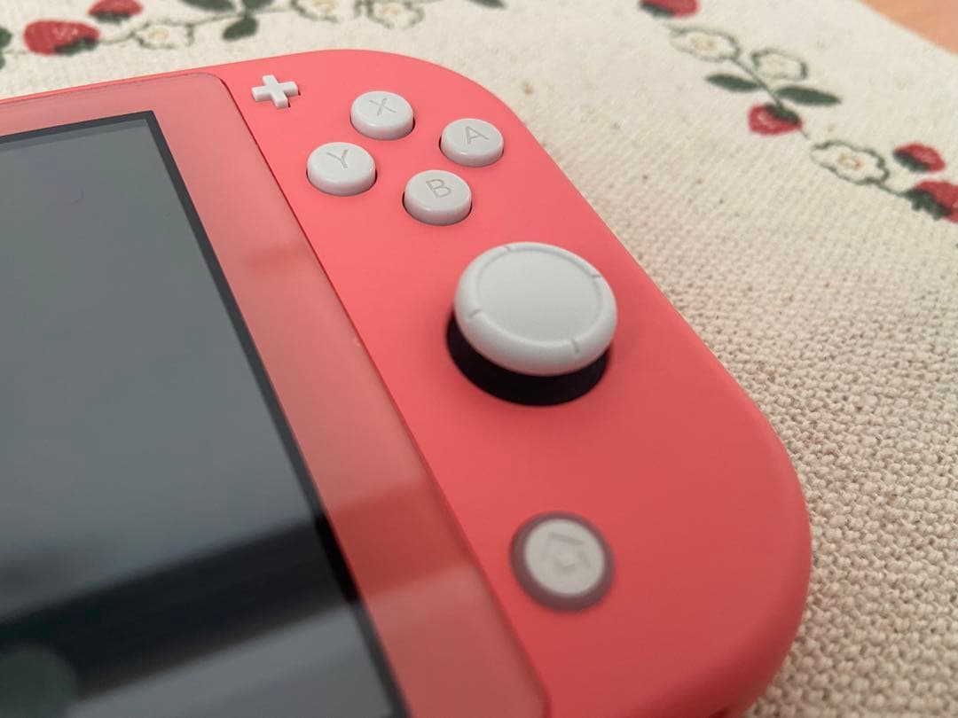 [美品] Nintendo Switch Lite (コーラルピンク) 本体