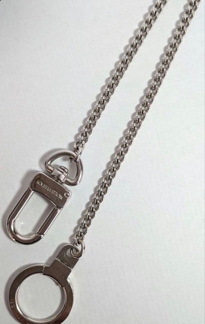 【極美品】ルイヴィトン Louis Vuittonウォレットチェーン シルバー