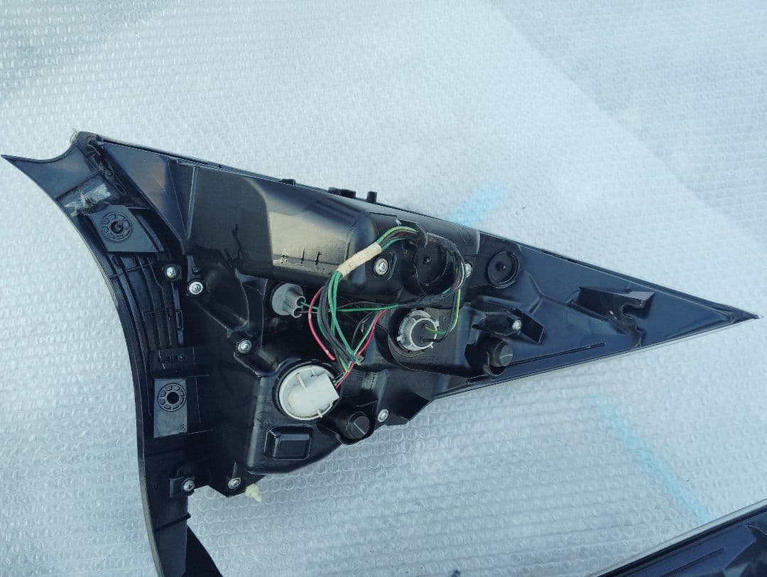 t*8様 ホンダ CRZ ZF1/ZF2 テールライト レアアイテム 初期モデル