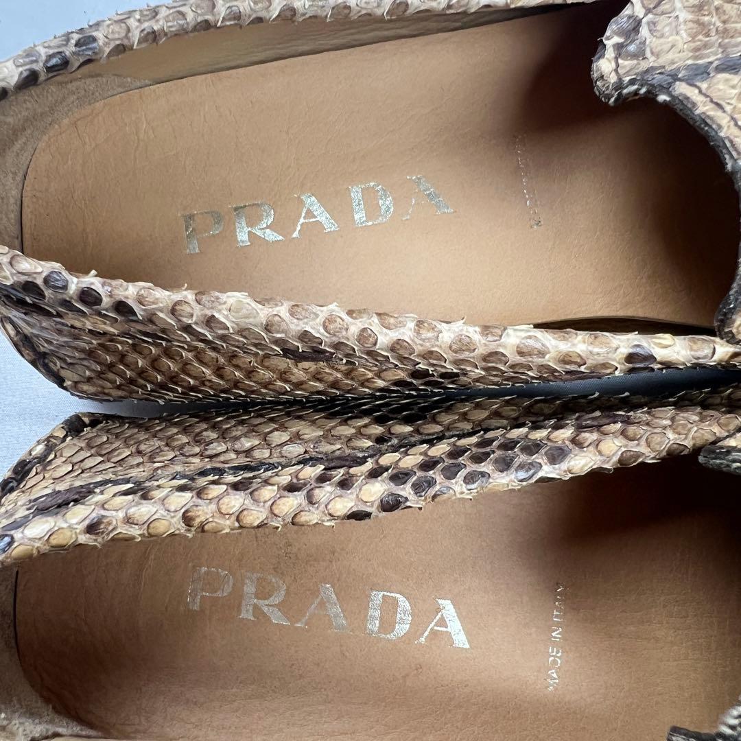 靴 PRADA python driving shoes loafers