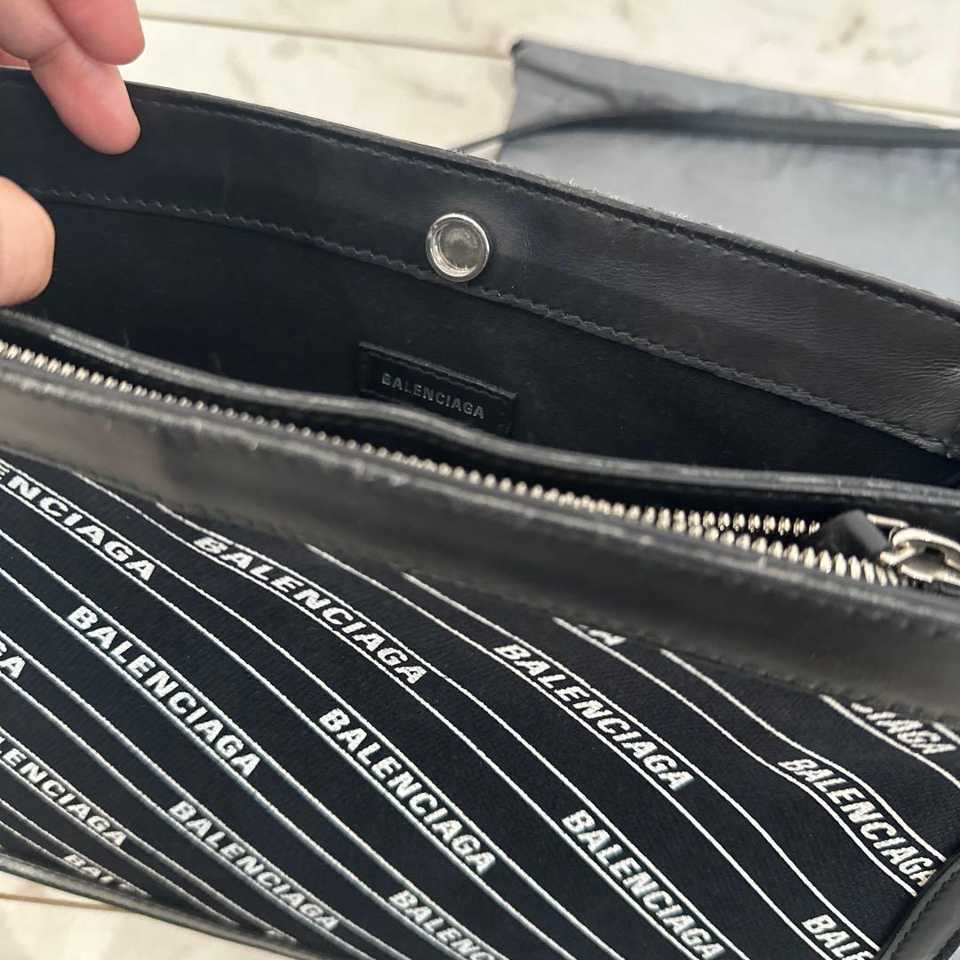 BALENCIAGA ショルダーバッグ ブラック