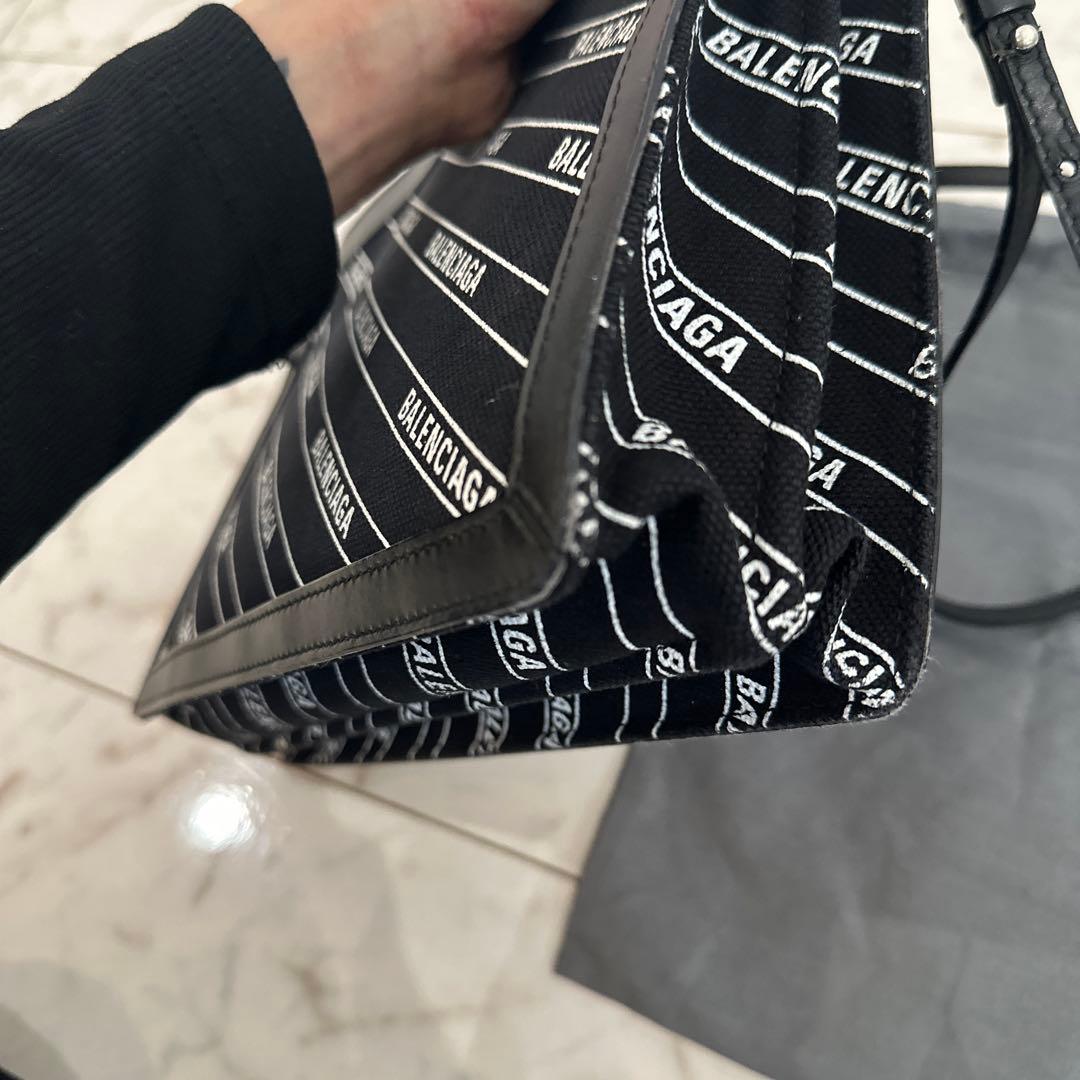 BALENCIAGA ショルダーバッグ ブラック