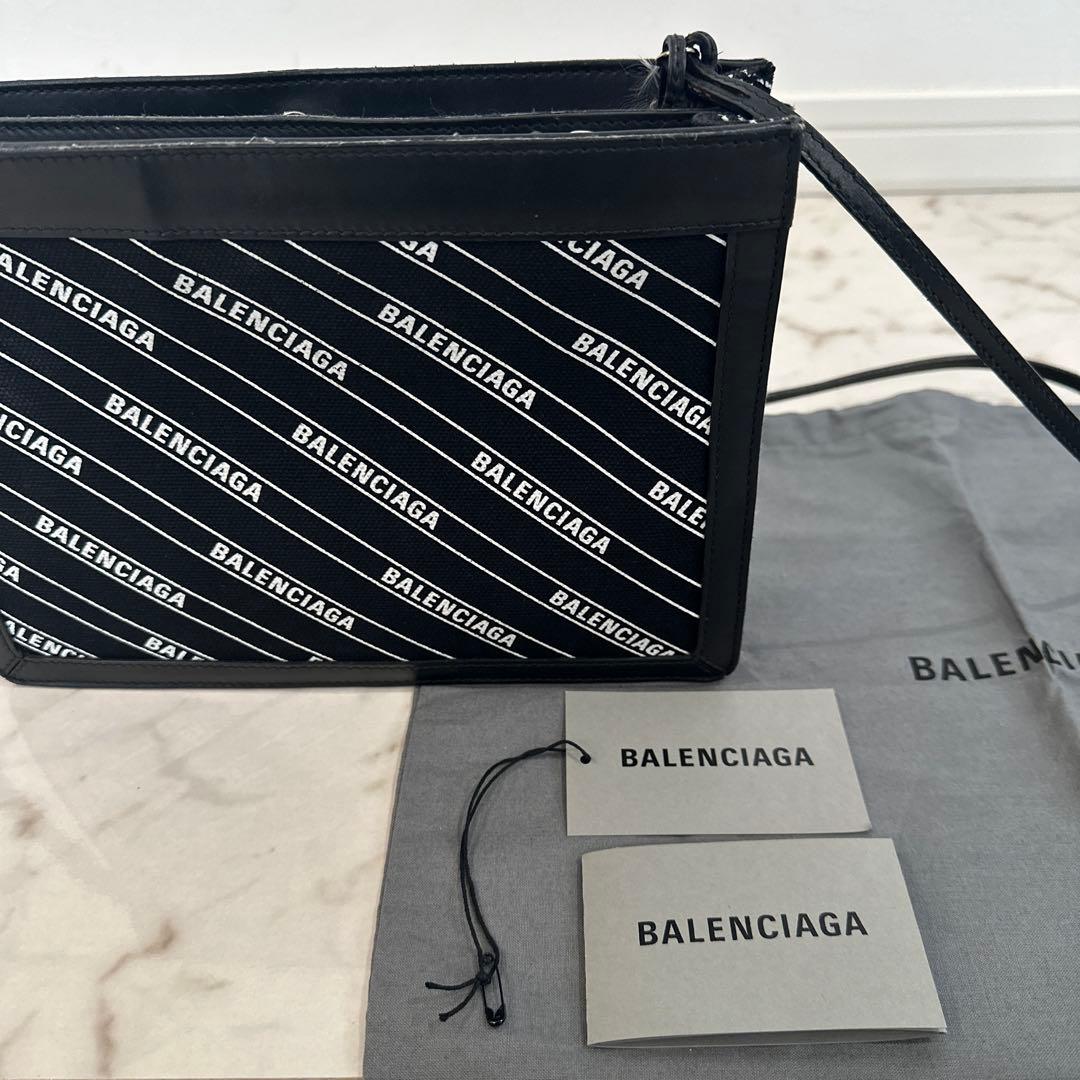BALENCIAGA ショルダーバッグ ブラック