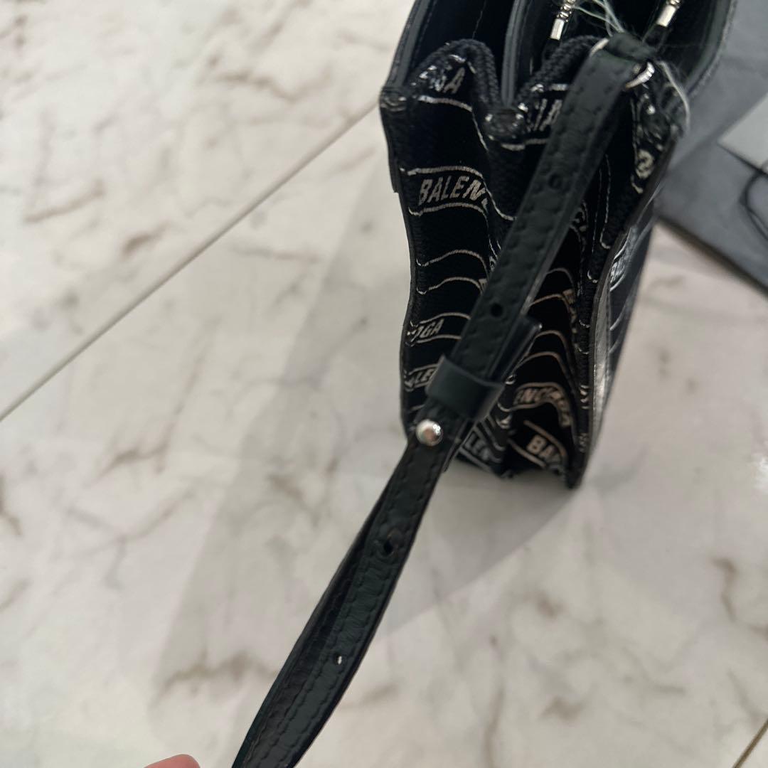 BALENCIAGA ショルダーバッグ ブラック