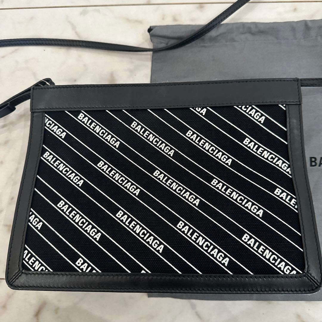 BALENCIAGA ショルダーバッグ ブラック